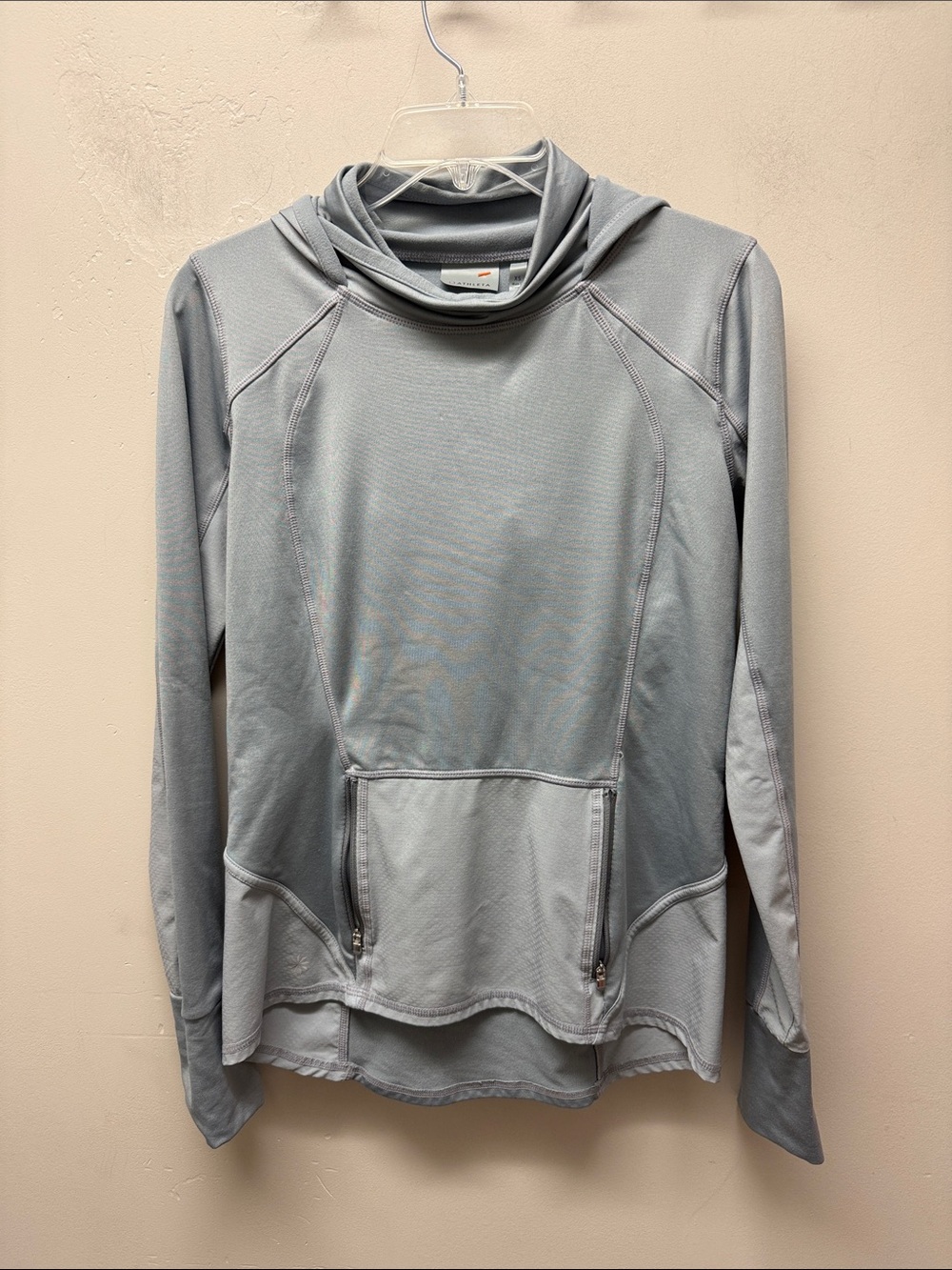 Athleta Light Gray Men’s Hooded Performance Pullover